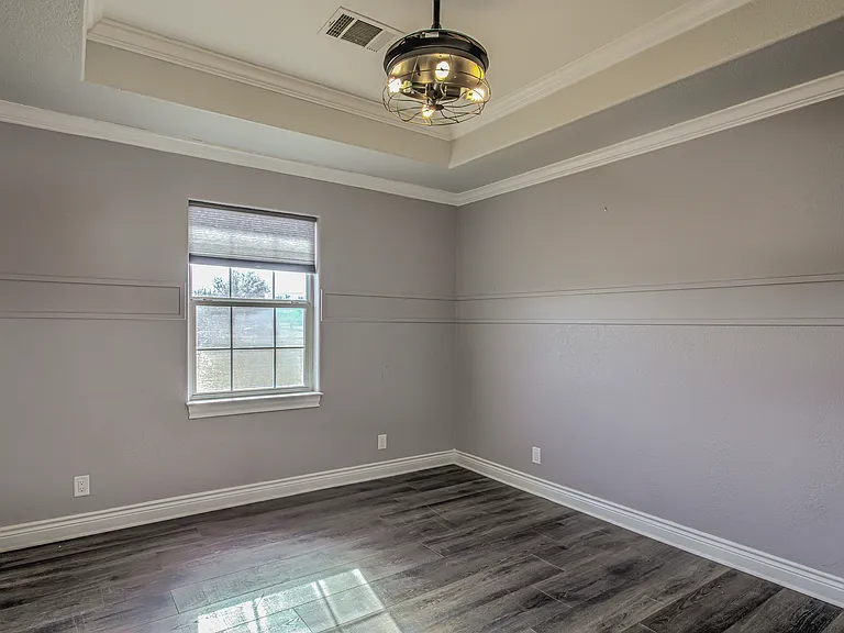 704 Poverty Dr — Photo 20