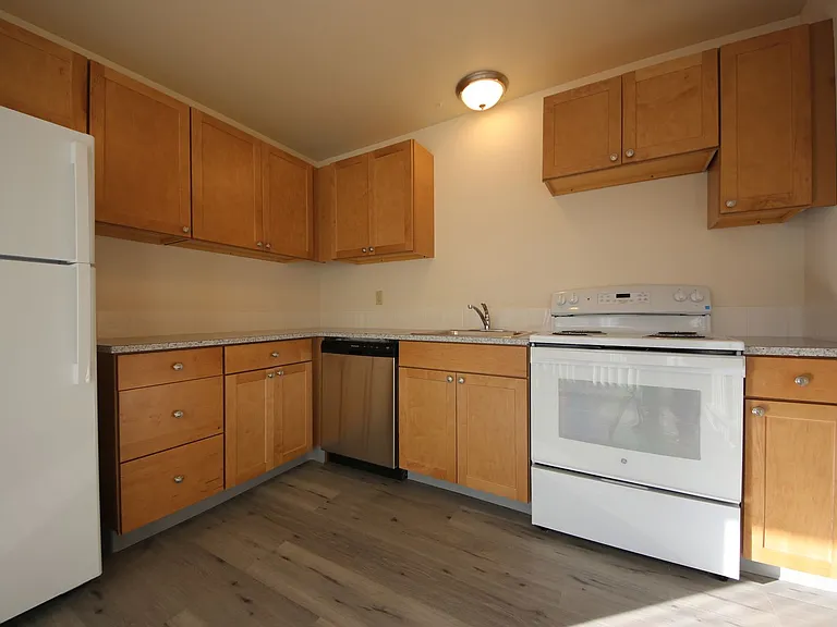 616 Molalla Ave — Photo 12