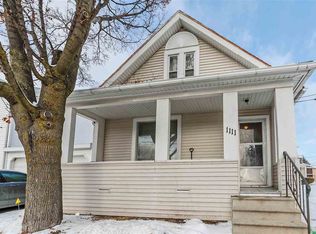 1111 E Walnut St, Green Bay, WI 54301