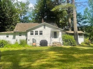 299 Wittenberg Rd, Woodstock, NY 12409