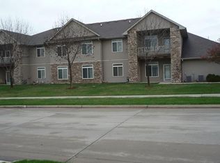 502 Kelsey Ln, Altoona, IA 50009