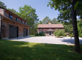 24 Hildreth Rd S, Hampton Bays, NY 11946