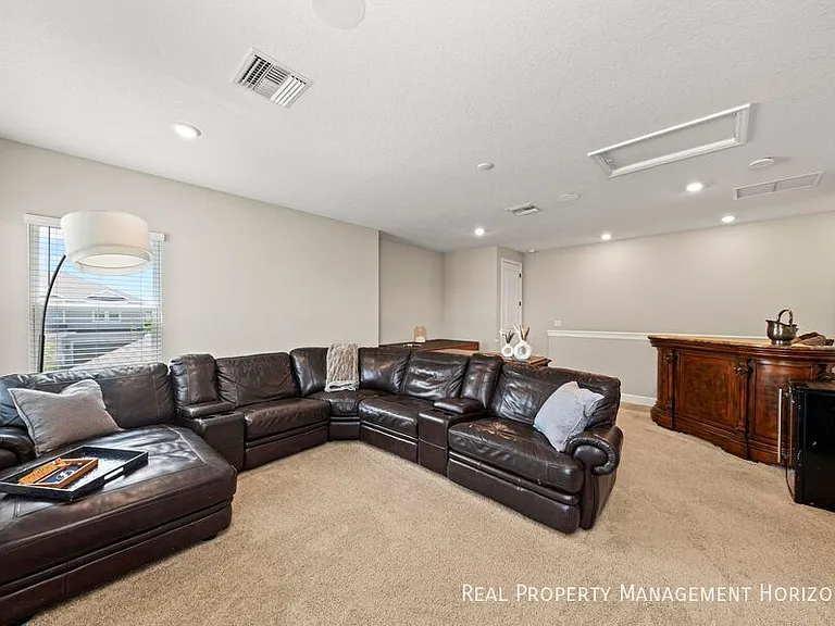 4430 Pond Brook Ct — Photo 53