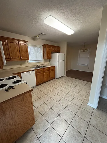1106 Marie Ln Photo 1