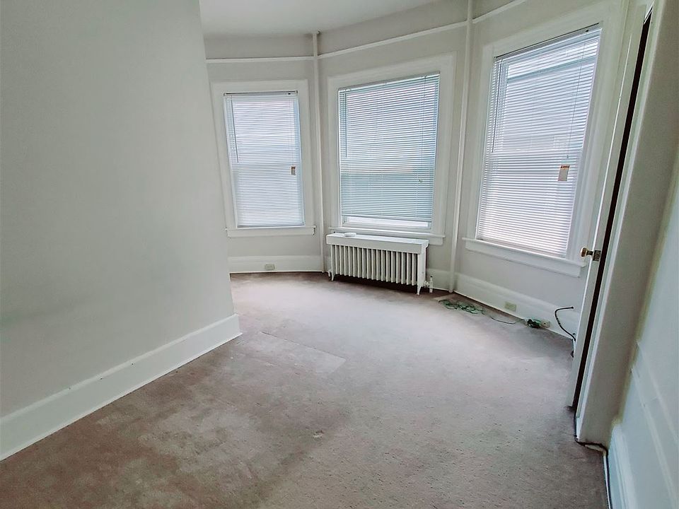 1st image of 1444 Summer St #1STFL