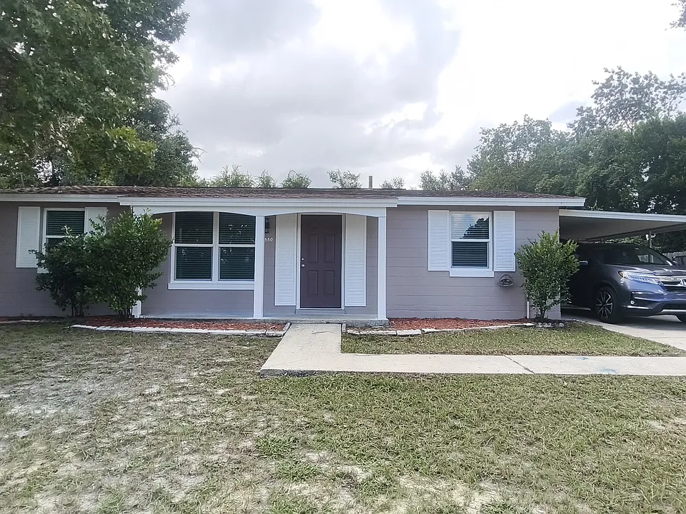 2550 Lawler Ln