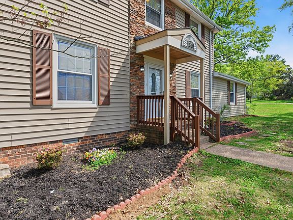 4th image of 3619 Butler Rd