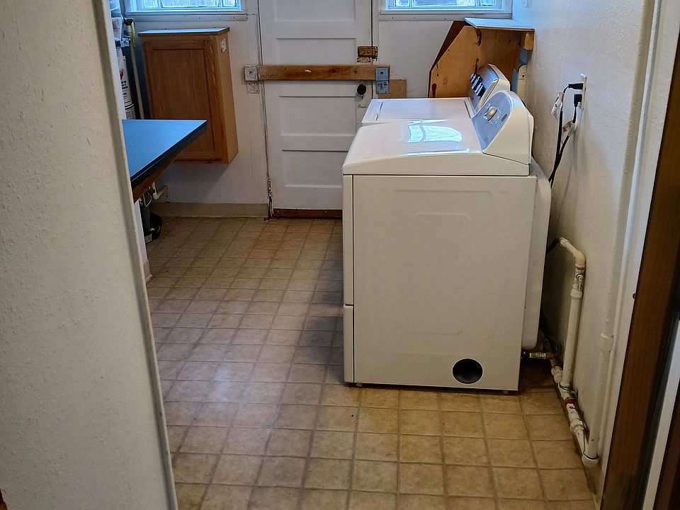 1st image of 707 Kincaid Ave #1