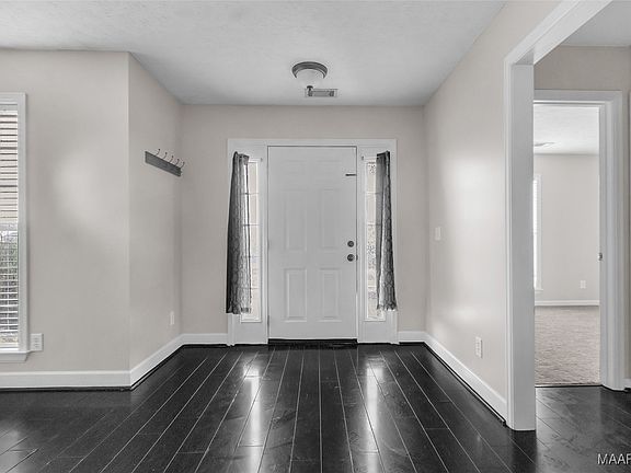 2nd image of 59 Ridgeview Dr