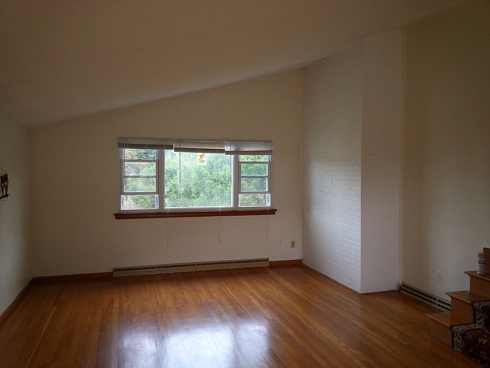2nd image of 64 Thorndike Rd