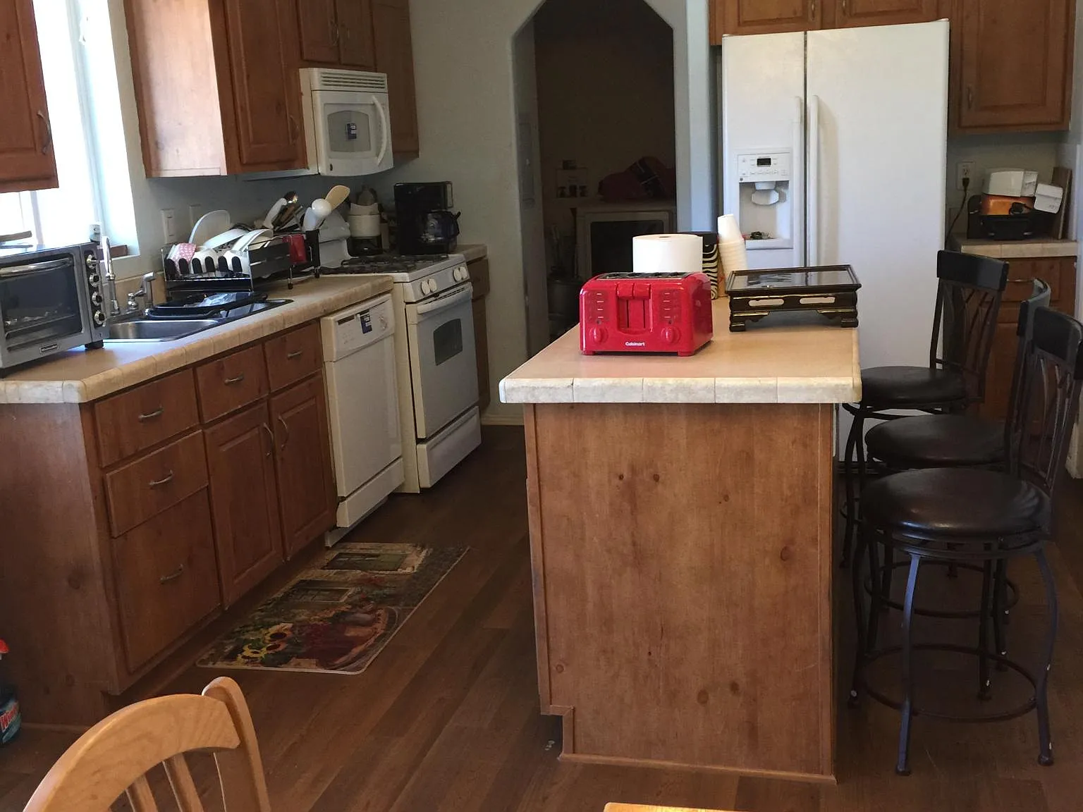 3 bed, 1624 sqft, $1,900 — Photo 3