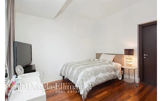 Sold by Douglas Elliman | media 10