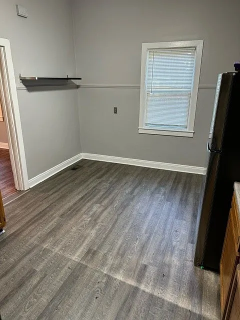 Kitchen Eating Area