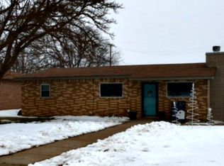 200 SW 17th St, Seminole, TX 79360