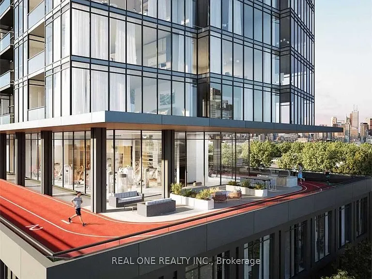 19 Western Battery Rd #Penthouse 20 — Photo 18