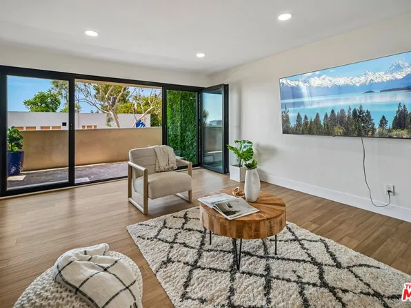 1010 Hammond St APT 306, West Hollywood, CA 90069