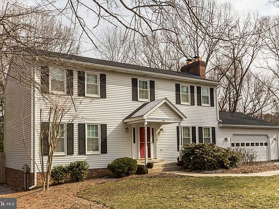 5th image of 708 Silver Linden Dr