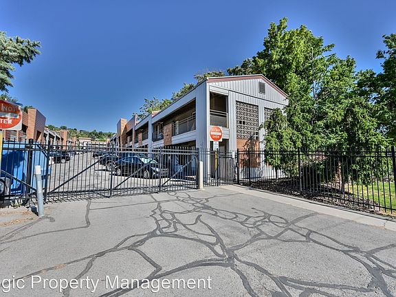 3rd image of 650 N 300 W APT 249