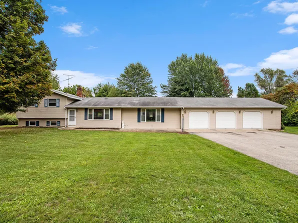 32869 County Road 673, Bangor, MI 49013