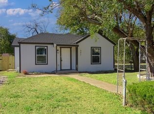 601 SW 15th St, Grand Prairie, TX 75051