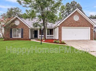 102 Egret Ln, Goose Creek, SC 29445