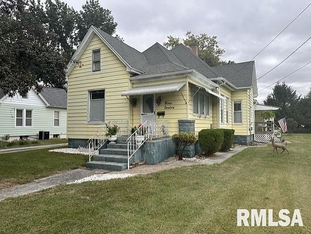 1st image of 912 N Prairie St
