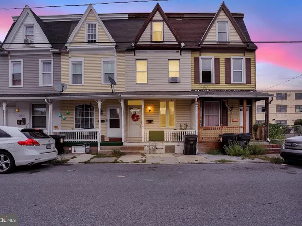 2031 Logan St, Harrisburg, PA 17102