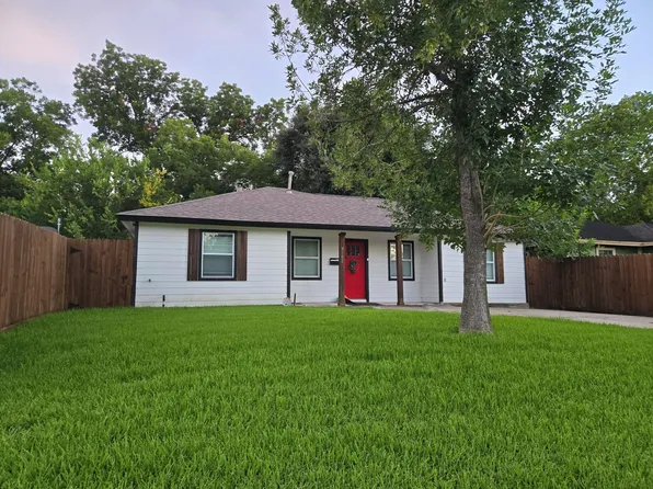 3102 Friar Point Rd, Houston, TX 77051