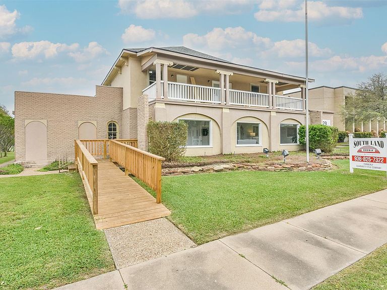 329 E Washington Ave Navasota, TX, 77868 Apartments for Rent Zillow