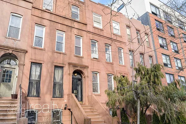 Rented by D'Andrea Craig Realty | media 20