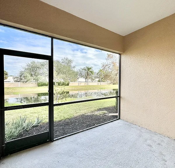 4129 Via Piedra Cir — Photo 43