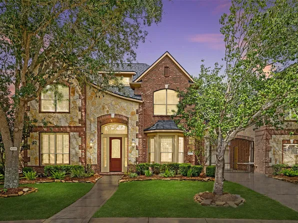4506 Beacon View Ct, Sugar Land, TX 77479
