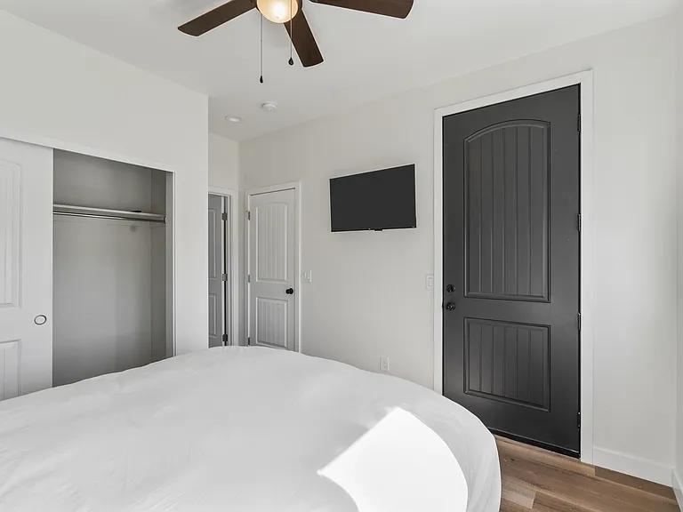 1222 E Yucca St — Photo 6