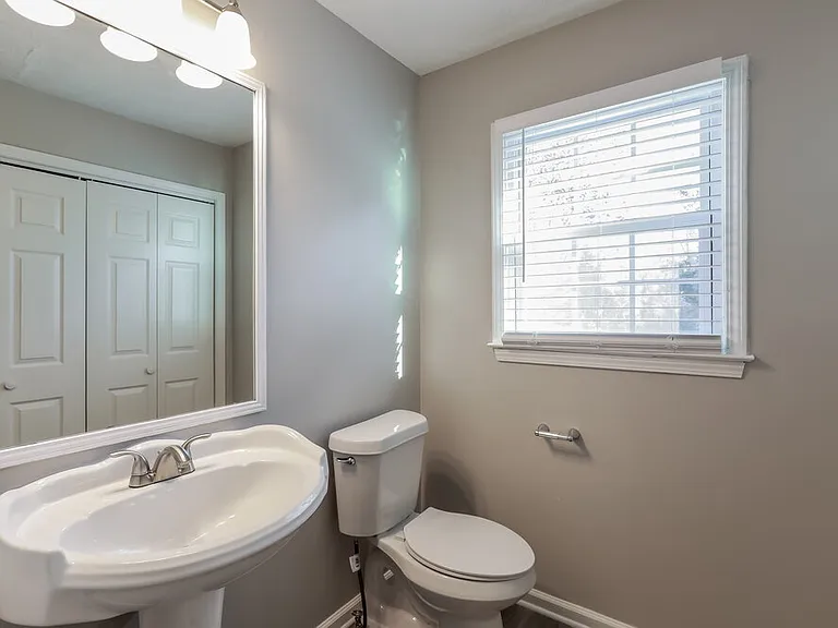 700 Allens Landing Dr — Photo 16