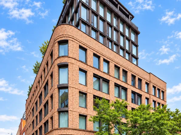 100 Barrow Street