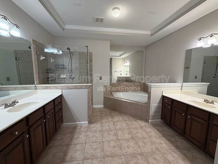 12785 Doe Dr — Photo 23