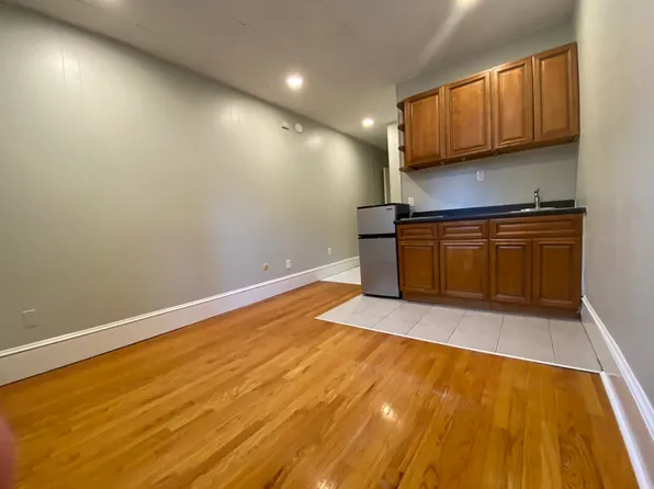 868 Beacon St, Boston, MA