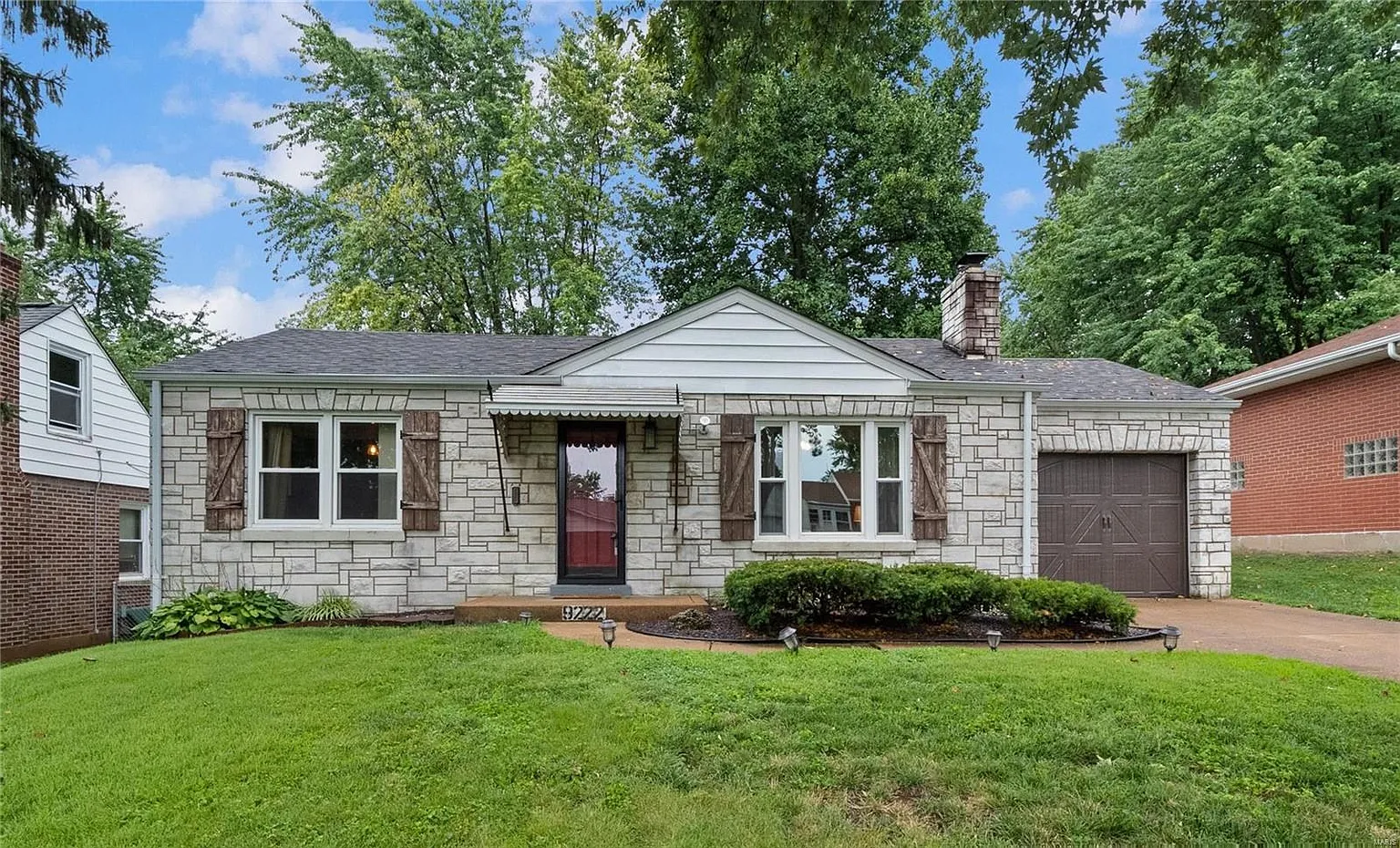 9222 Alpine Dr photo 1