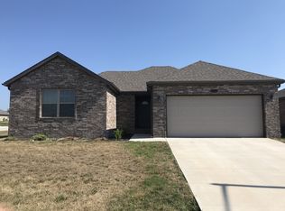499 W Madrid St, Republic, MO 65738
