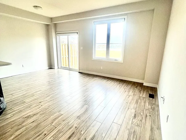 24 Mockingbird Ln #64 — Photo 3