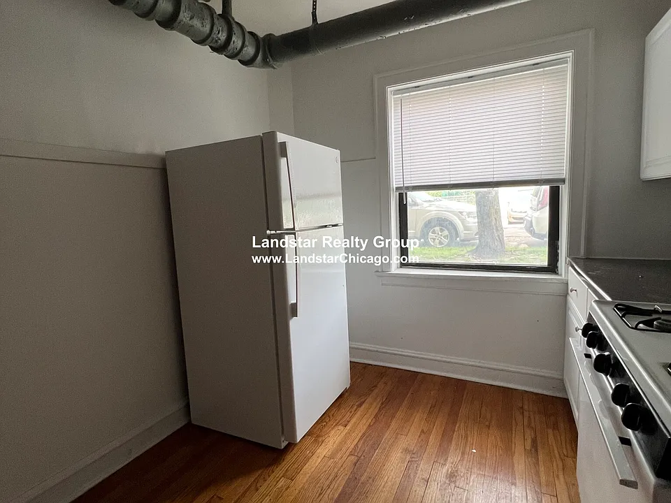 2415 W Sunnyside Ave #G