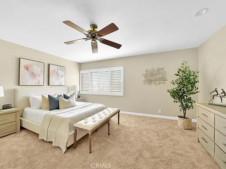 714 Oceanview Dr — Photo 5