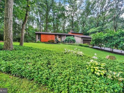 2698 Forest Rd, York, PA, 17402