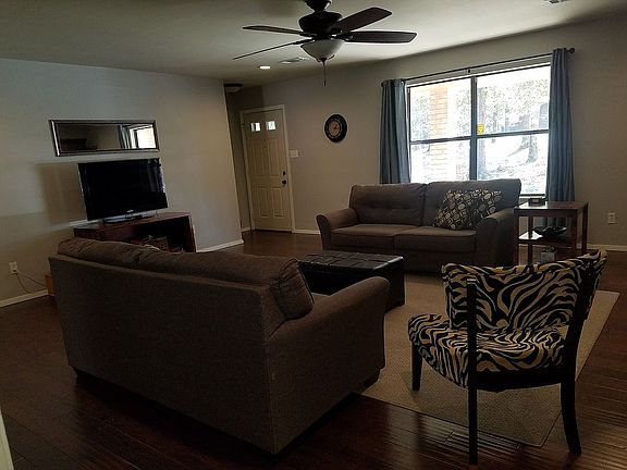 5th image of 119 Oakland Hills Ter