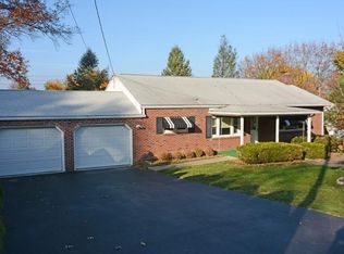 203 Erb Ave, Willow Street, PA 17584