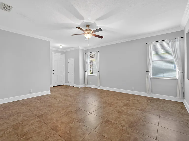 7865 15th Ln — Photo 9