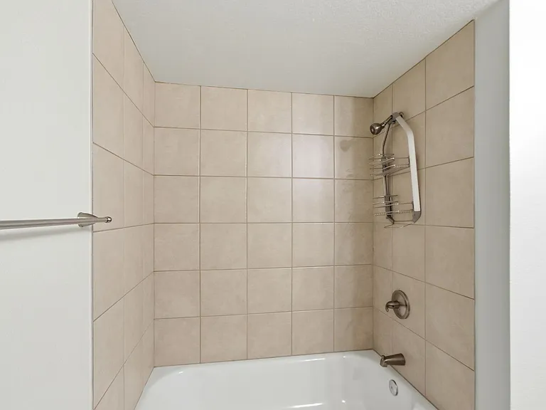 479 Costa Mesa Ter #F — Photo 23