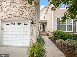 21 Vanartsdalen Dr, Washington Crossing, PA 18977