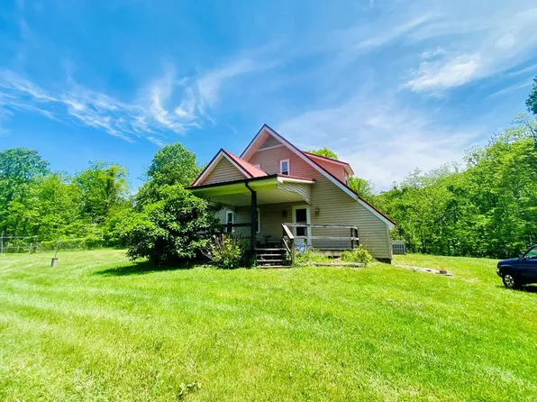 200 Stroupe Mountain Rd, Wytheville, VA 24382