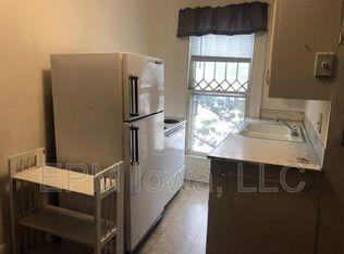 805 W Seerley Blvd APT 5, Cedar Falls, IA 50613